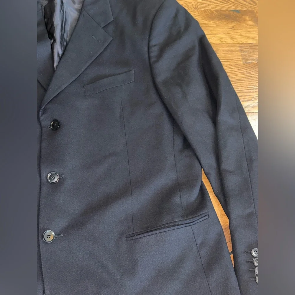 Armani Collezioni. Twill Textured Black Blazer. Size 44L.